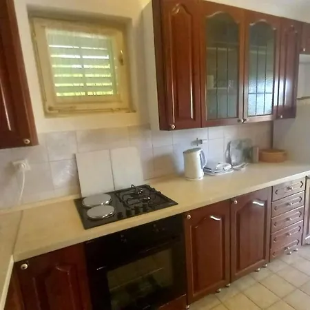 Alma Apartment Makarska