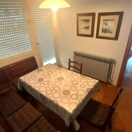 Apartment Alma Makarska