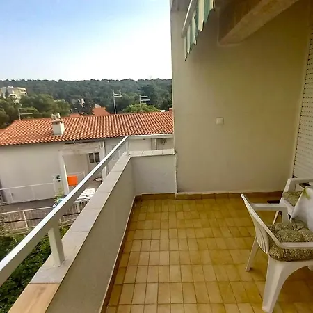 Alma Apartment *